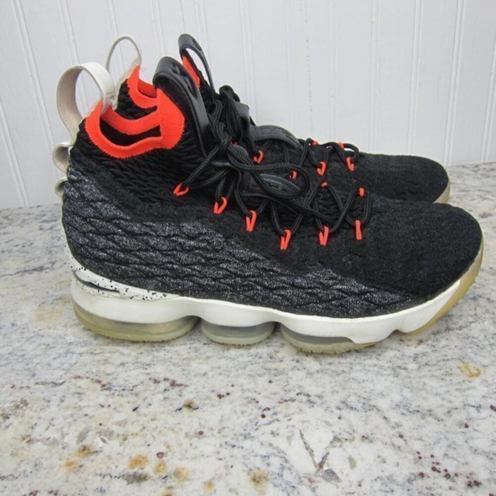 Nike LeBron James XV-15 Bright Crimson Sneakers Size 8